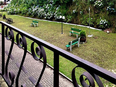 Garden Hotel